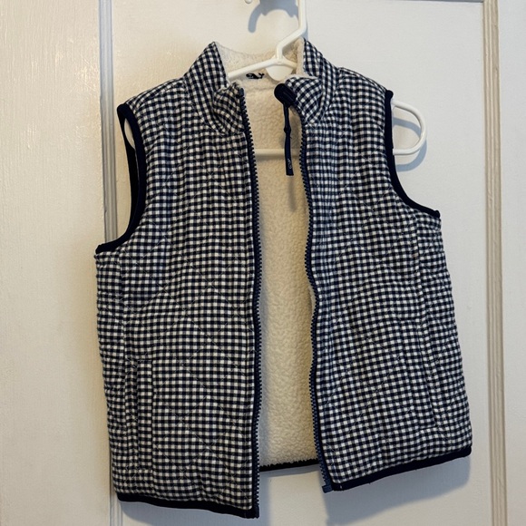Vineyard Vines Other - VV Blue and White Reversible Vest